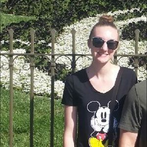 Meet your Posher, Taylor